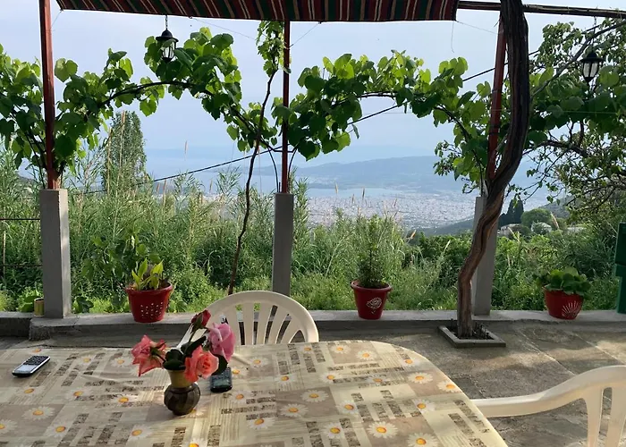 Η Θεα Traditional House